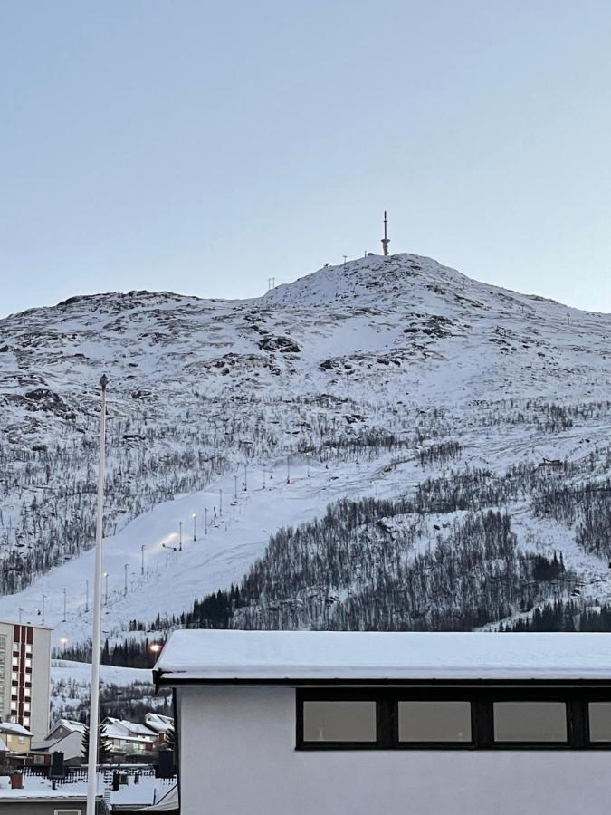 Stetind - Modern Apartment With Free Parking Narvik Exterior foto